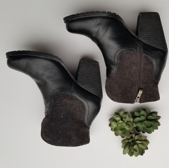 Eastland Jezebel 1955 Chukka Leather Boot - Picture 3 of 8